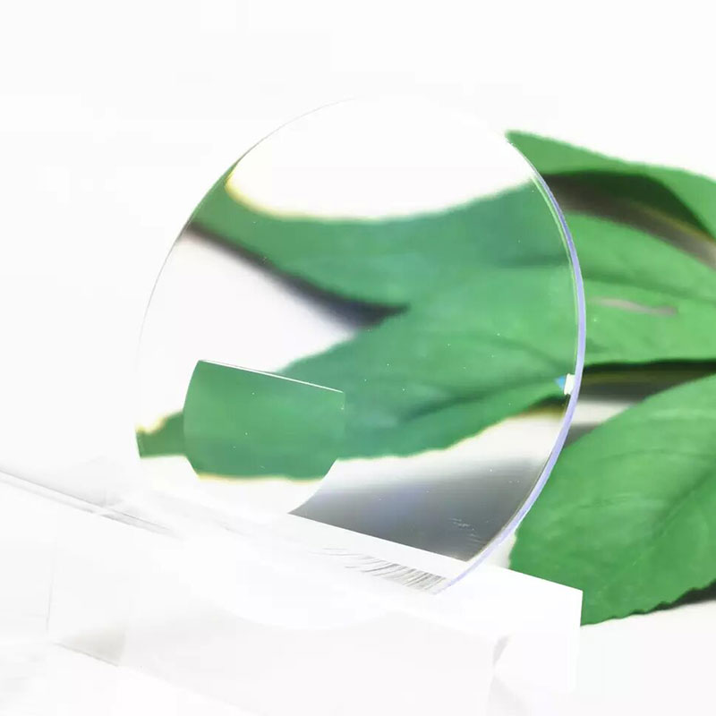 1.499 เลนส์ Bifocal Flat Top