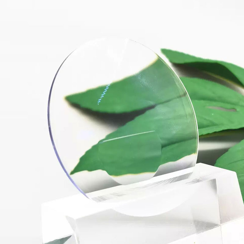 1.499 เลนส์ Bifocal Flat Top