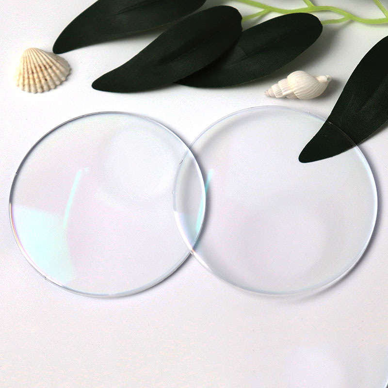 1.56 เลนส์ Bifocal Round-Top HMC